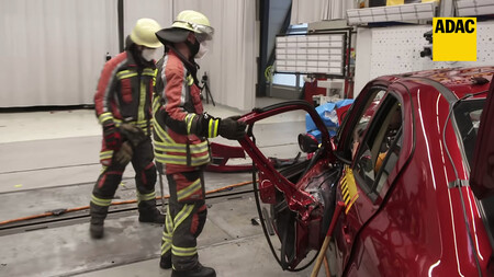 Adac Crash Test Suda Sa01 2