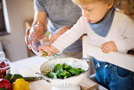 Verduras en la alimentación infantil: espinacas y acelgas