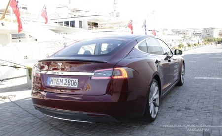 Tesla Model S prueba en Ibiza 08