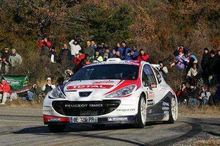 Bryan Bouffier sobrevive a la noche del Turini y gana en el centenario del Rally de Montecarlo