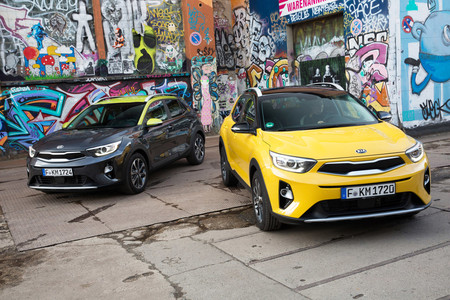 Comparativa Hyundai Kona Kia Stonic 10