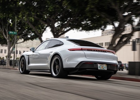 Porsche Taycan