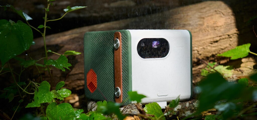 BenQ presenta el GS50, un proyector portátil LED todoterreno con sistema de sonido integrado que podrás usar en exteriores