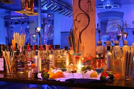 La hosteleria le gana la partida a las comunidades de propietarios