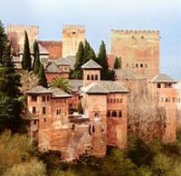 Se prohíbe la entrada a la Alhambra con carritos de bebé