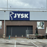 Jysk ha rebajado la solución perfecta (y elegante) para cuando vengan invitados a casa 