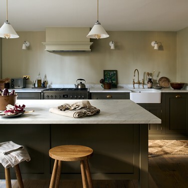 Esta es la nueva generación de encimeras que triunfará en 2026 en las cocinas de moda 