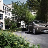 Europa supera los 150.000 coches enchufables vendidos en 2016 con el Renault ZOE a la cabeza 