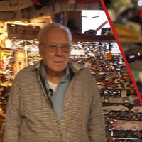 La afición por los Hot Wheels no tiene edad: este abuelo tiene casi 40.000 miniaturas en su casa, y no son precisamente para que jueguen sus nietos