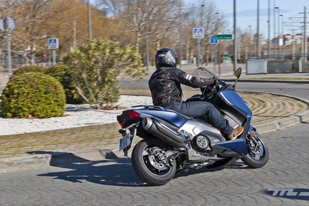 Yamaha Tmax Dx 2018 025