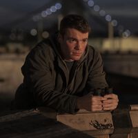 Ya es oficial: Netflix pondrá el punto y final a 'El agente nocturno' con una cuarta y última temporada que ya se está rodando 
