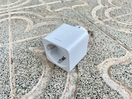 Philips Hue ホームキット プラグ 02