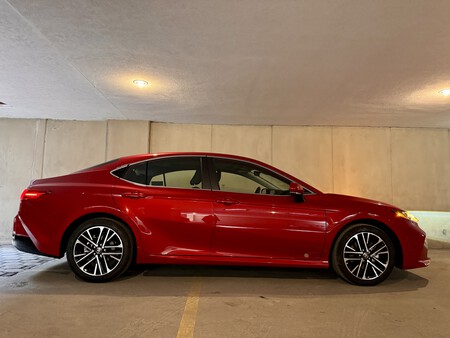 Toyota Camry 2025