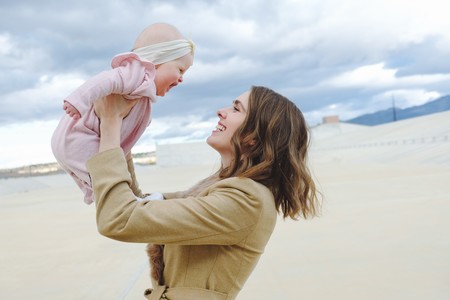 La momnesia o "mommy brain" es real, pero suele desaparecer después del primer año del bebé