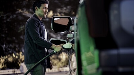 Ford F 150 Lightning 2021 014