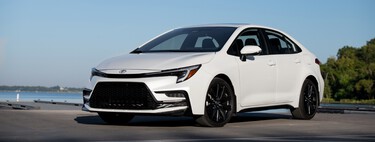 Toyota domina el mundo con 11 millones de ventas, pero su punto débil enciende las alarmas: solo el 1% de su éxito fue eléctrico 