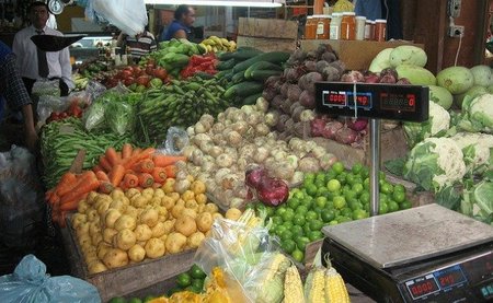 Gastamos más en productos básicos y mucho menos en ocio