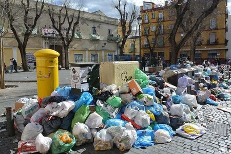 Fin de la huelga de barrenderos, ¿es la mejor solución? 