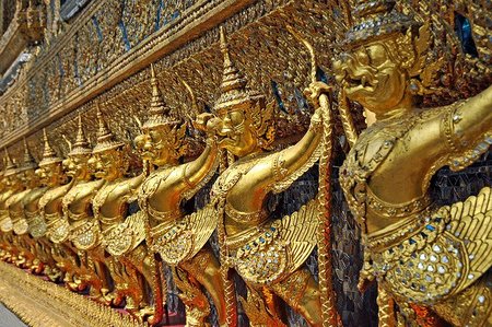 Guía de templos de Bangkok: Wat Phra Kaew o Templo del Buda Esmeralda