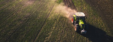 El gran incendio de Galicia reabre una pregunta incómoda: cuándo un tractor protege el monte y cuándo puede prenderlo