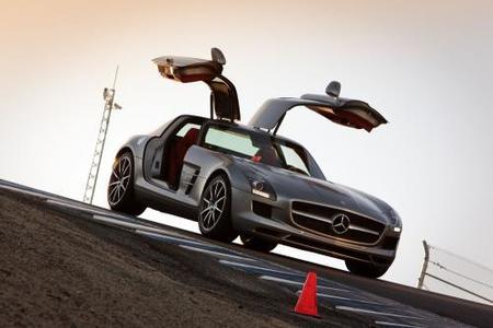 Mercedes SLS AMG