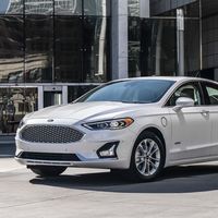 ¿Sorpresa? El Ford Fusion será reemplazado por... ¡otro SUV!