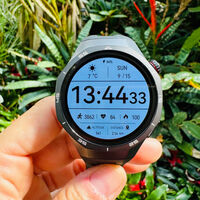 Este reloj todoterreno de Huawei viene ahora con auriculares de regalo y un descuento extra