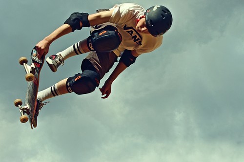 Hasta un 50% de descuento en zapatillas, mochilas y camisetas Vans en la Vuelta al Cole de El Corte Inglés