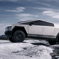 Se compró una Tesla Cybertruck y enloqueció al descubrir que las llantas le duran sólo 10,000 km a su camioneta de tres toneladas y 845 hp 