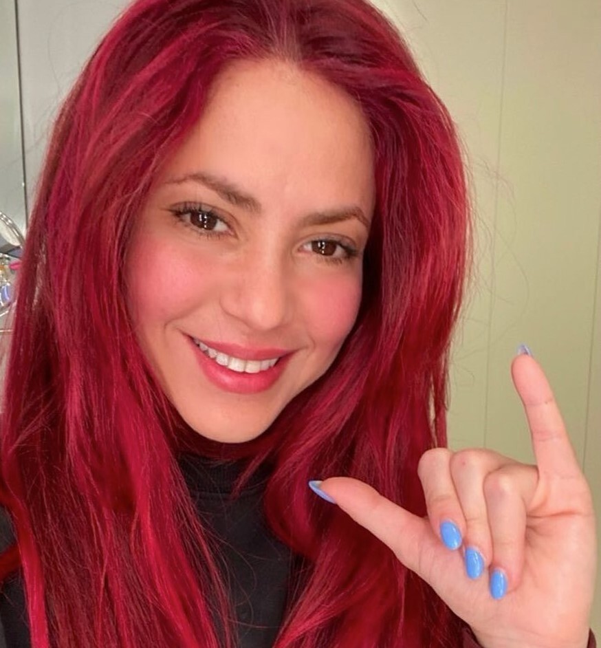 Saca el catalejo, ¡que Shakira nos enseña el conejo! Este es el curioso vídeo con el que la cantante nos desea felices Pascuas