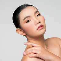 El complejo del rostro ancho y la insólita solución que obsesiona a Corea del Sur: las orejas de elfo 