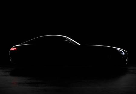 Video: El Mercedes-AMG GT comienza a calentar motores (y emociones)