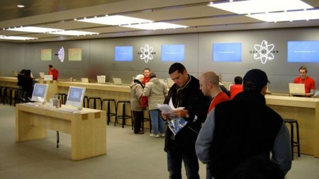La experiencia de compra en las Apple Store mejorará con una nueva aplicación de check-ins