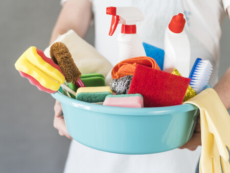 Concepto De Limpieza Con Cubo