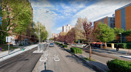 El nuevo Ayuntamiento de Madrid dice que apuesta por la bici, pero ya ha comenzado a suprimir carriles segregados