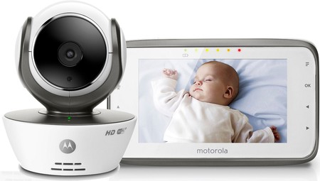 Vigilabebés digital Motorola MBP854 WiFi por 187 euros y envío gratis