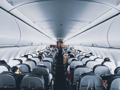La AEDP multa a Vueling con 30.000 euros por obligar a los usuarios a aceptar las cookies de su web