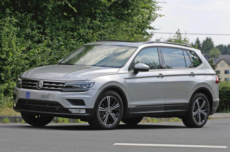 El Volkswagen Tiguan LWB que se fabricará en México ya se pasea sin camuflaje