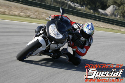 Prueba dinámica de la BMW HP2 Sport