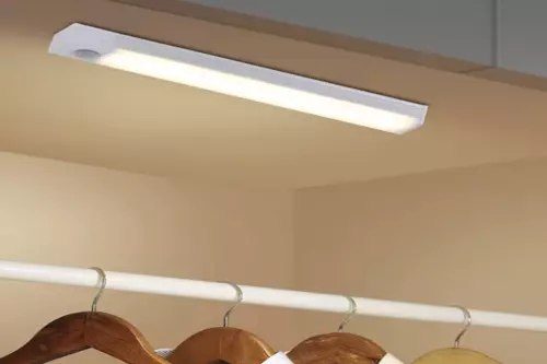 lámpara para armario