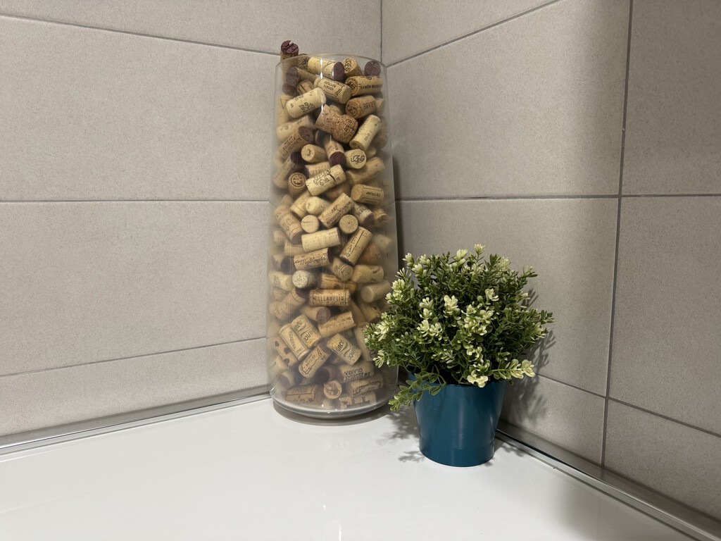 No tires los corchos de vino viejos: estos son los mejores usos que puedes darles para reutilizarlos en casa
