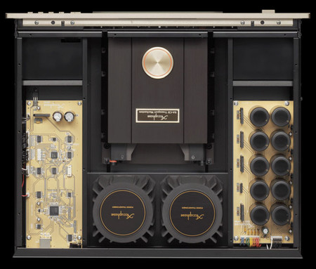 accuphase-2-2.jpg