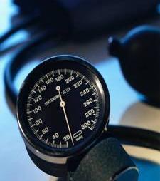 Tomar la tensión arterial debe convertirse en rutina en la consulta pediátrica