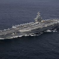 Os Estados Unidos acabaram de iniciar exercícios com munição real utilizando seu porta-aviões de propulsão nuclear; e fizeram isso em águas reivindicadas pela China 