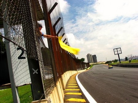 La Confederación Brasileña de Automovilismo pide que se mejore la seguridad de Interlagos