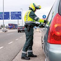 La DGT prevé 5,34 millones de desplazamientos en el puente de Todos los Santos. Esto es lo que debes saber para ahorrarte 200 euros de multa 