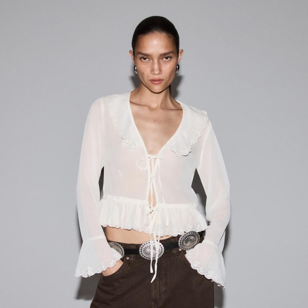 Blusa bordados semipermanente