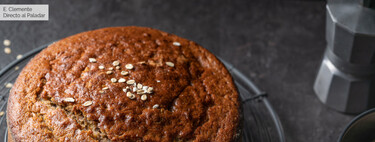 El bizcocho sin azúcar más delicioso y saludable para nuestros desayunos, se prepara con avena y sólo cinco ingredientes más 