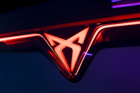 CUPRA Tavascan Primer Contacto 33