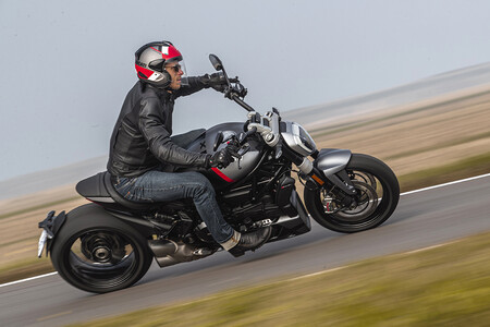 La Ducati XDiavel se renueva para seguir siendo una custom de altos vuelos con 159 CV y dos acabados nuevos